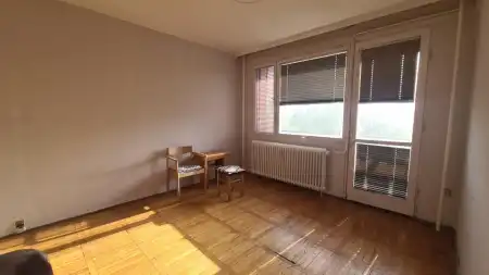 Eladó panel lakás, Dunaújváros 2 szoba 52 m² 25.5 M Ft