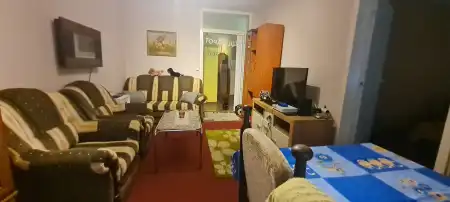 Eladó panel lakás, Dunaújváros 2+1 szoba 56 m² 32.5 M Ft