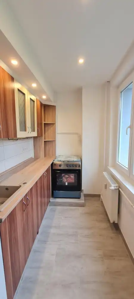 Eladó panel lakás, Dunaújváros 1+1 szoba 46 m² 29.99 M Ft