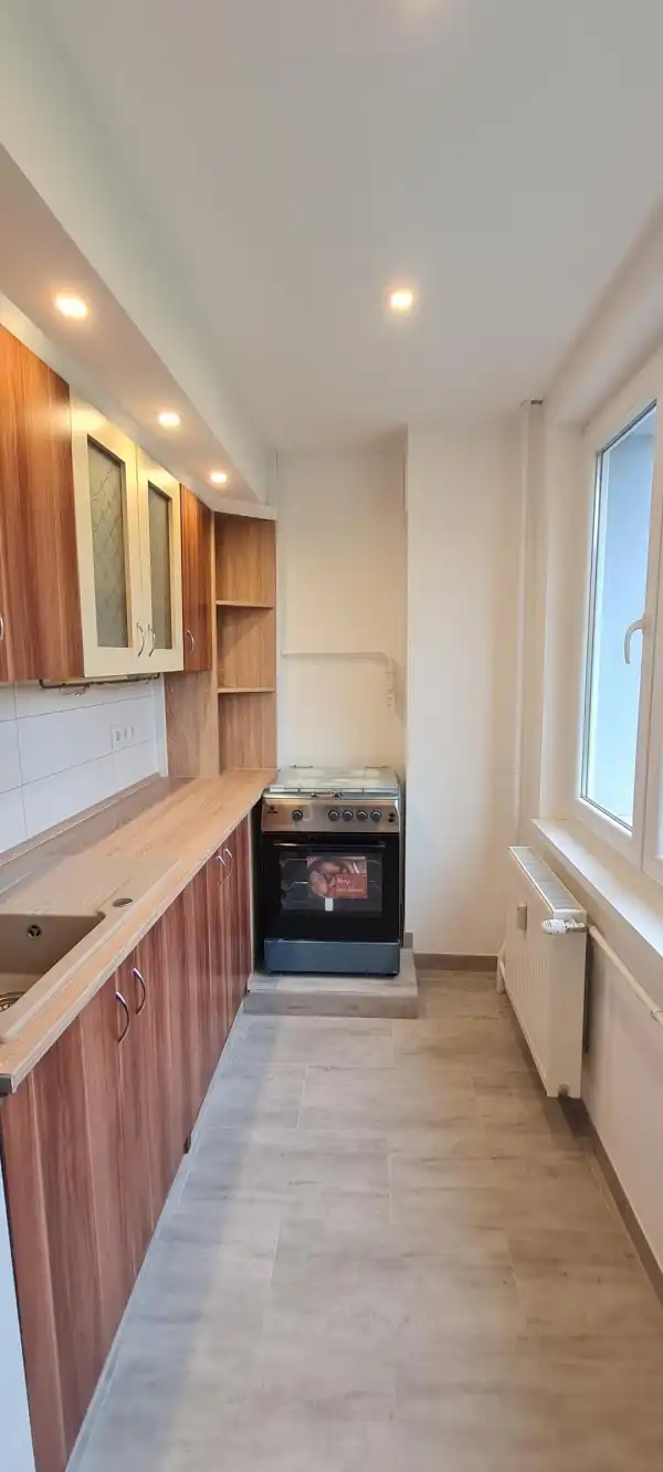 Eladó panel lakás, Dunaújváros 1+1 szoba 46 m² 29.99 M Ft