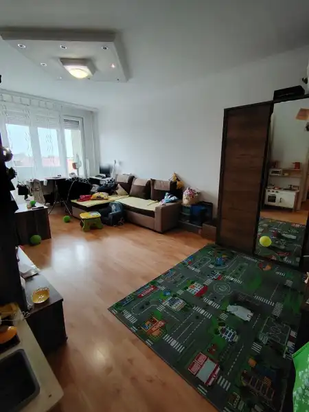 eladó panel lakás, Dunaújváros