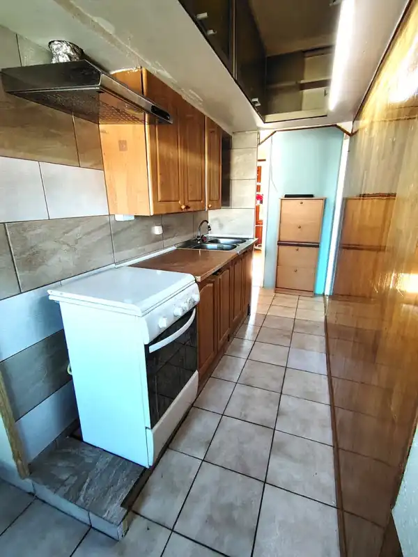 Eladó panel lakás, Dunaújváros 1+3 szoba 59 m² 32.9 M Ft