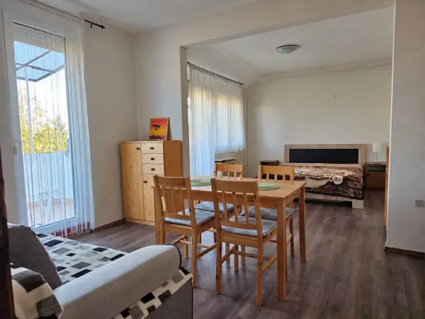 Eladó panel lakás, Eger 1 szoba 39 m² 32.9 M Ft