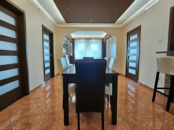 Eladó panel lakás, Eger 3+1 szoba 83 m² 59.9 M Ft