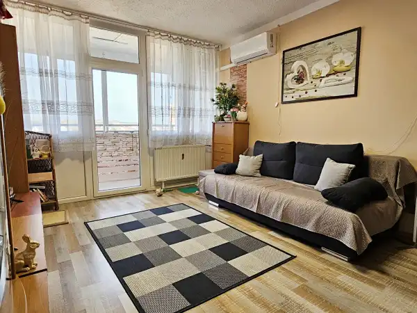 Eladó panel lakás, Eger 1+2 szoba 58 m² 44.9 M Ft Eladó panel lakás, Eger 1+2 szoba 58 m² 44.9 M Ft