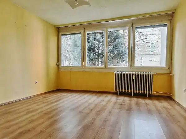 Eladó panel lakás, Eger 2 szoba 56 m² 33.9 M Ft