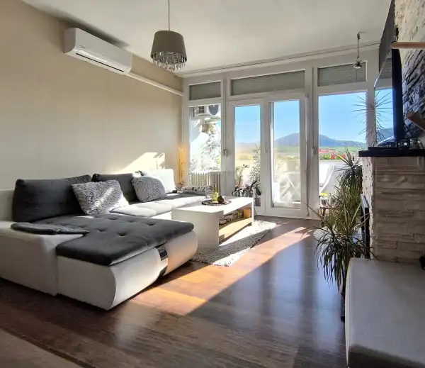 Eladó panel lakás, Eger 2 szoba 52 m² 39.9 M Ft