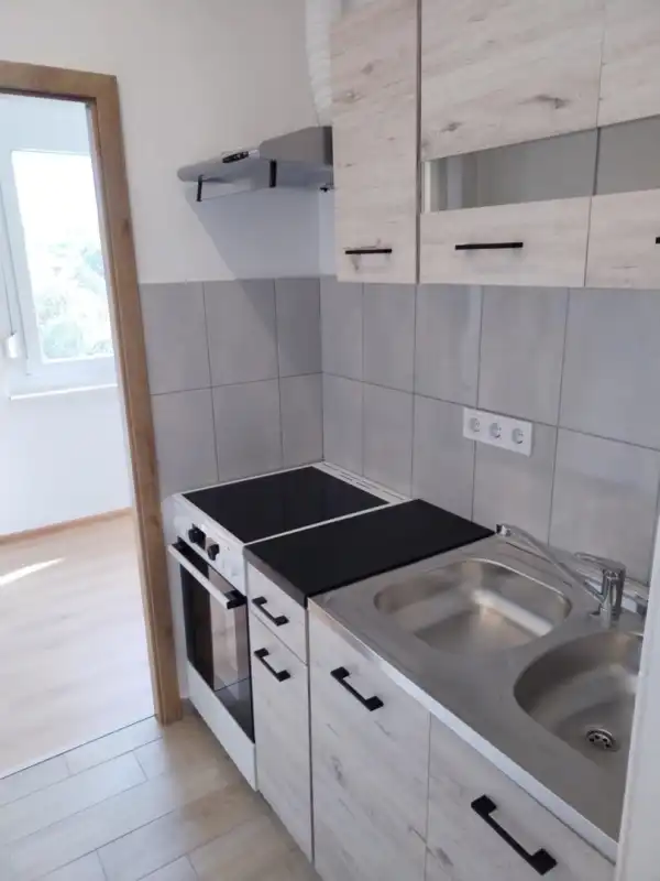 Eladó panel lakás, Eger 1+1 szoba 35 m² 38.5 M Ft