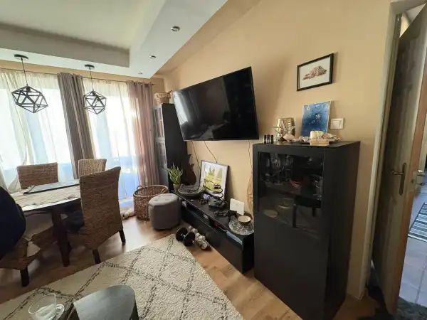 Eladó panel lakás, Győr 3 szoba 55 m² 64.9 M Ft
