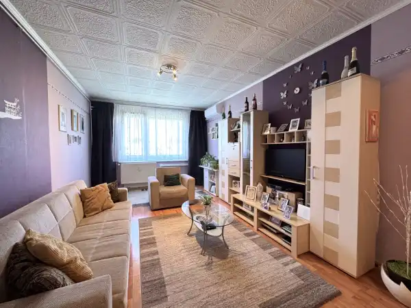 Eladó panel lakás, Mosonmagyaróvár 2 szoba 53 m² 38 M Ft