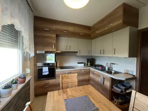 Eladó panel lakás, Mosonmagyaróvár 3 szoba 69 m² 56.5 M Ft