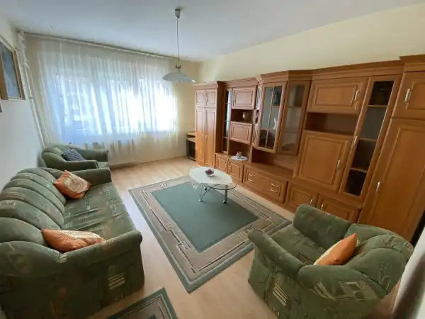 Eladó panel lakás, Nagykanizsa 3 szoba 67 m² 32 M Ft
