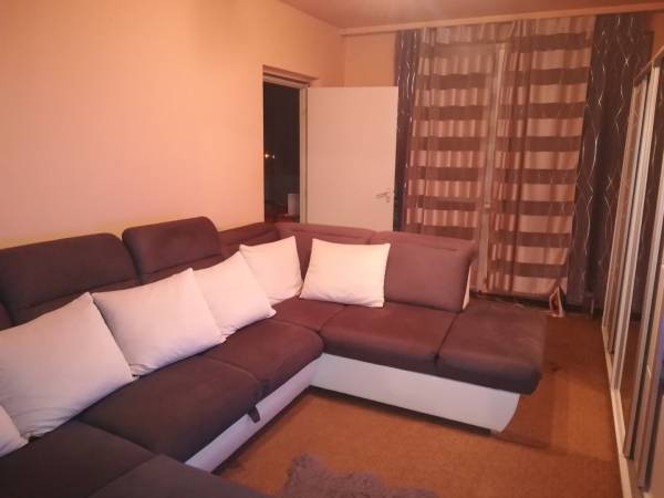 eladó panel lakás, Nyíregyháza