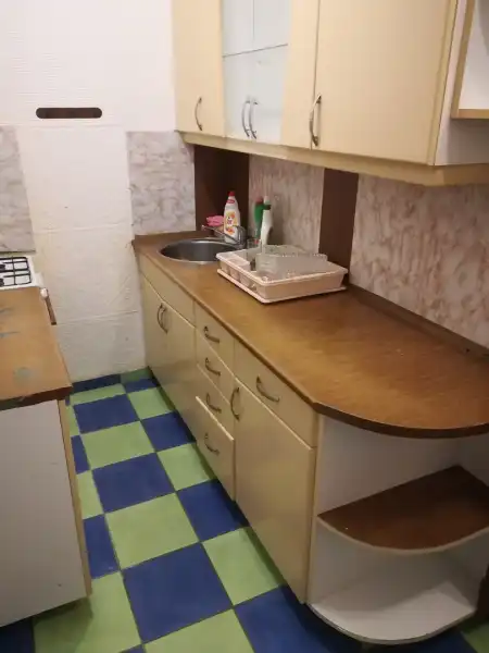 eladó panel lakás, Nyíregyháza