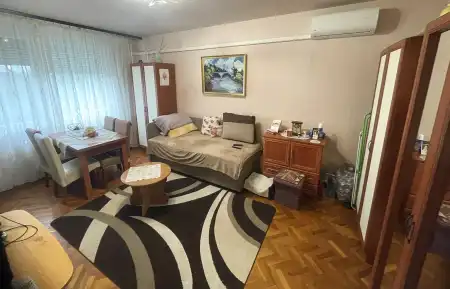 Eladó panel lakás, Nyíregyháza 2 szoba 35 m² 30.5 M Ft