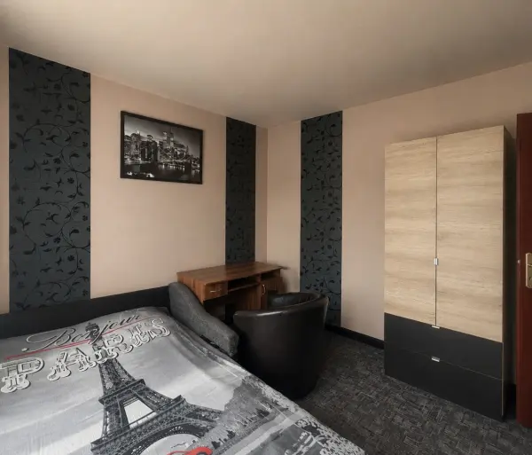 Eladó panel lakás, Oroszlány 2 szoba 53 m² 33.5 M Ft