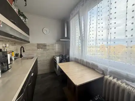 eladó panel lakás, Oroszlány eladó panel lakás, Oroszlány