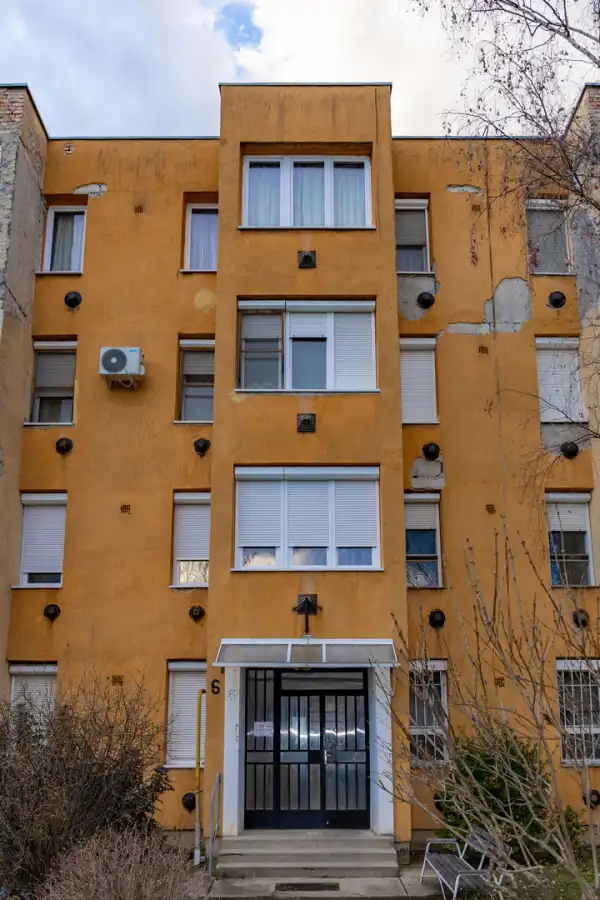 Eladó panel lakás, Pásztó 1 szoba 40 m² 22.5 M Ft