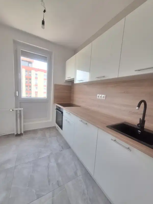 Eladó panel lakás, Pécs 1+1 szoba 40 m² 36.9 M Ft
