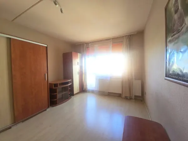 Eladó panel lakás, Sopron 2 szoba 49 m² 45.9 M Ft