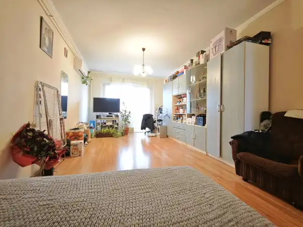 Eladó panel lakás, Szeged 2 szoba 55 m² 49.7 M Ft