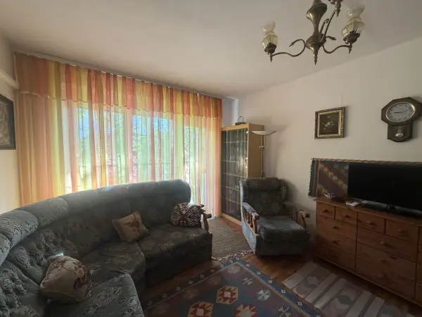 Eladó panel lakás, Székesfehérvár 2+2 szoba 68 m² 70.9 M Ft