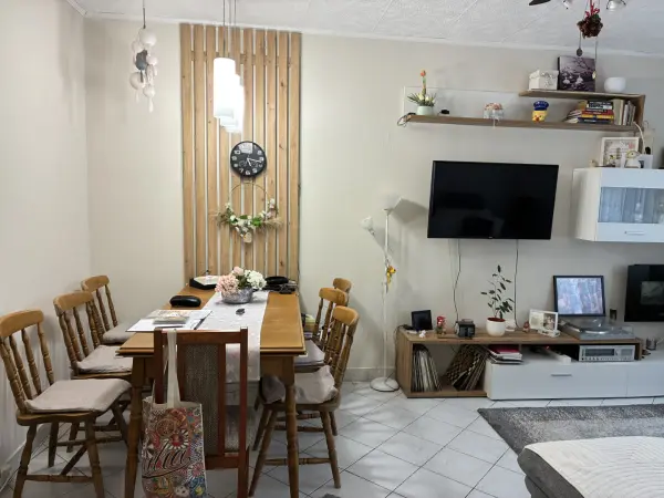 Eladó panel lakás, Székesfehérvár 2+2 szoba 67 m² 72.4 M Ft