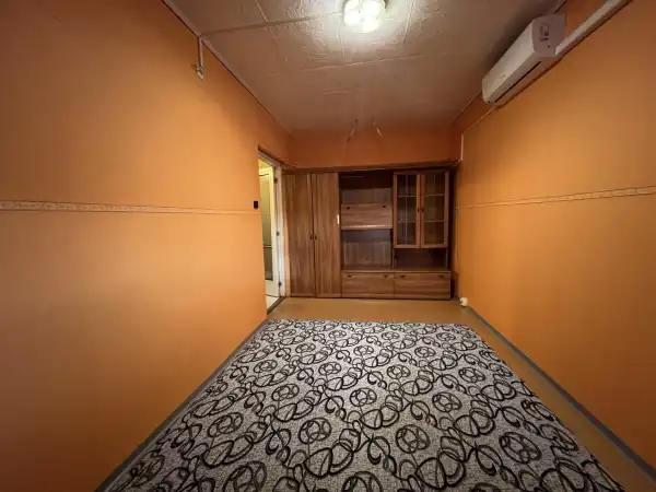 Eladó panel lakás, Székesfehérvár 2 szoba 49 m² 51.9 M Ft