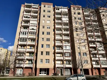 Eladó panel lakás, Székesfehérvár 2 szoba 55 m² 49.9 M Ft