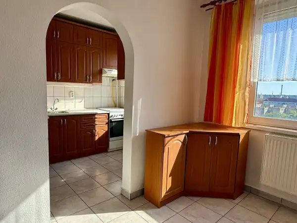 Eladó panel lakás, Székesfehérvár 4 szoba 69 m² 58.5 M Ft