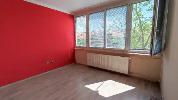 Eladó panel lakás, Szigetszentmiklós 1+1 szoba 43 m² 38.5 M Ft
