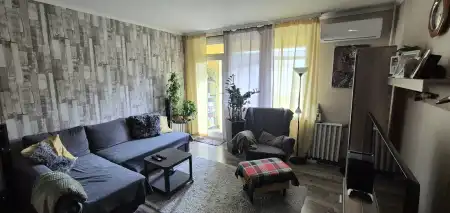 Eladó panel lakás, Szigetszentmiklós 3 szoba 61 m² 58.5 M Ft
