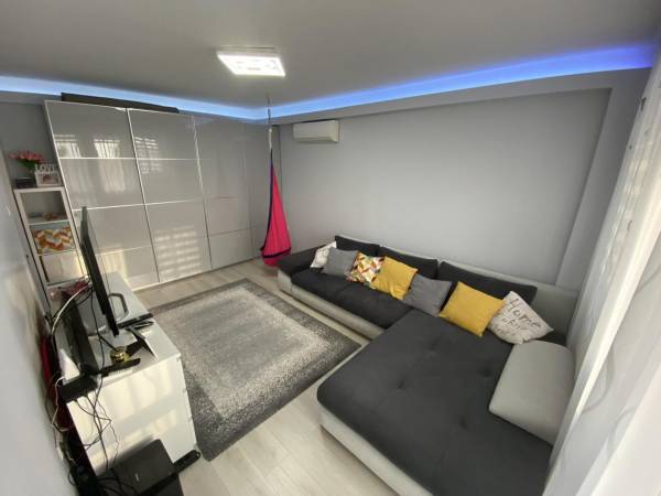 eladó panel lakás, Tatabánya