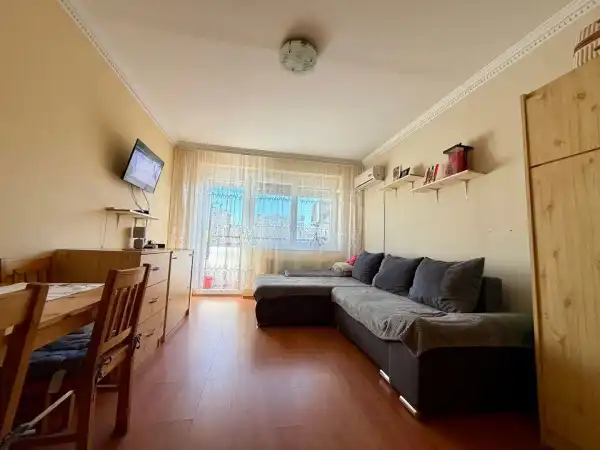 Eladó panel lakás, Tatabánya 1 szoba 30 m² 28 M Ft