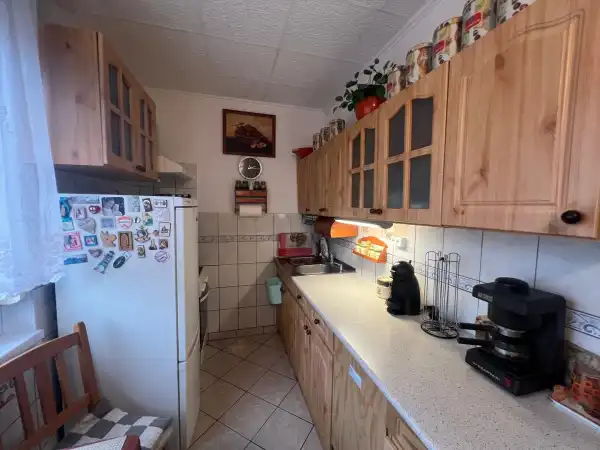 Eladó panel lakás, Tatabánya 3 szoba 68 m² 53.9 M Ft