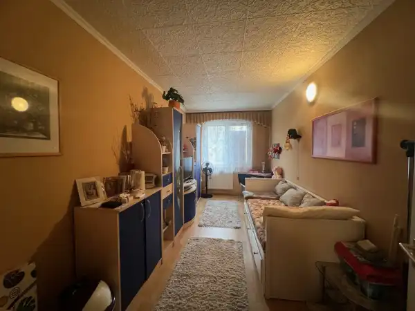 Eladó panel lakás, Tatabánya 3 szoba 68 m² 48.9 M Ft