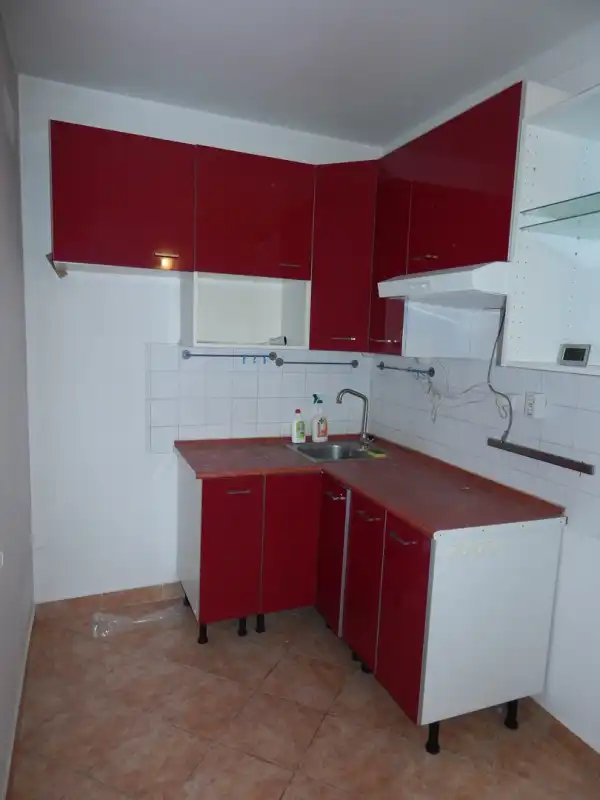 Eladó panel lakás, Tatabánya 3 szoba 62 m² 47 M Ft