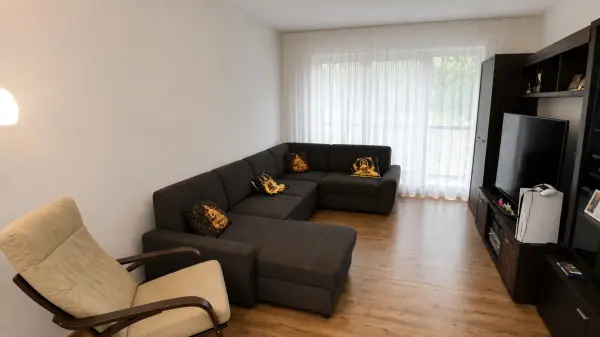 Eladó panel lakás, Tatabánya 3 szoba 53 m² 49.9 M Ft