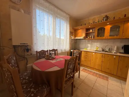Eladó panel lakás, Tiszafüred 2 szoba 58 m² 38.99 M Ft