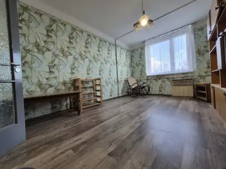 eladó panel lakás, Tiszafüred