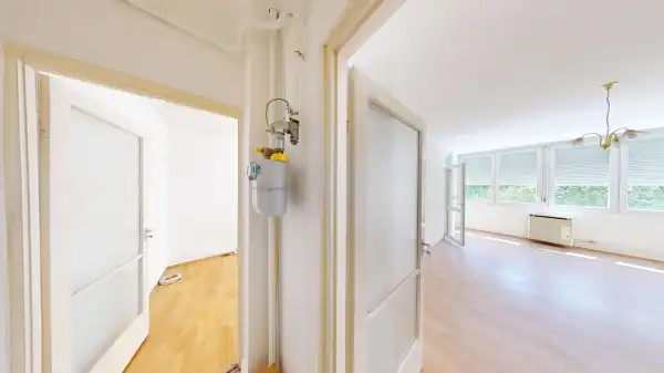 Eladó panel lakás, Vác 2 szoba 57 m² 65 M Ft
