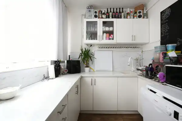 Eladó panel lakás, Vác 2 szoba 58 m² 60 M Ft