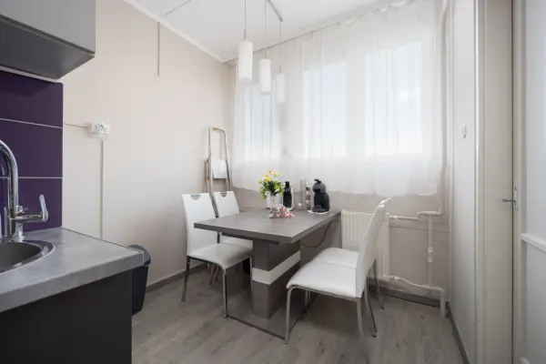 Eladó panel lakás, Vác 2 szoba 57 m² 56.99 M Ft