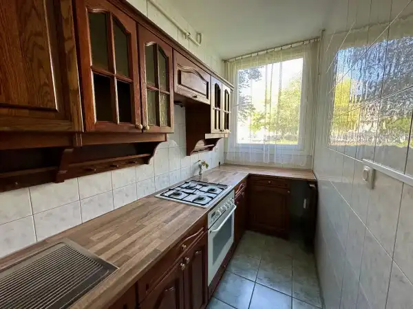 Eladó panel lakás, Vác 3 szoba 77 m² 69.99 M Ft