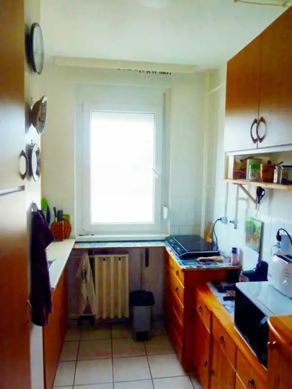 Eladó panel lakás, Veszprém 1+1 szoba 42 m² 40.8 M Ft