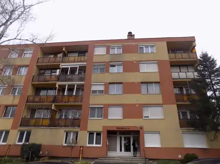 eladó panel lakás, Zalaegerszeg