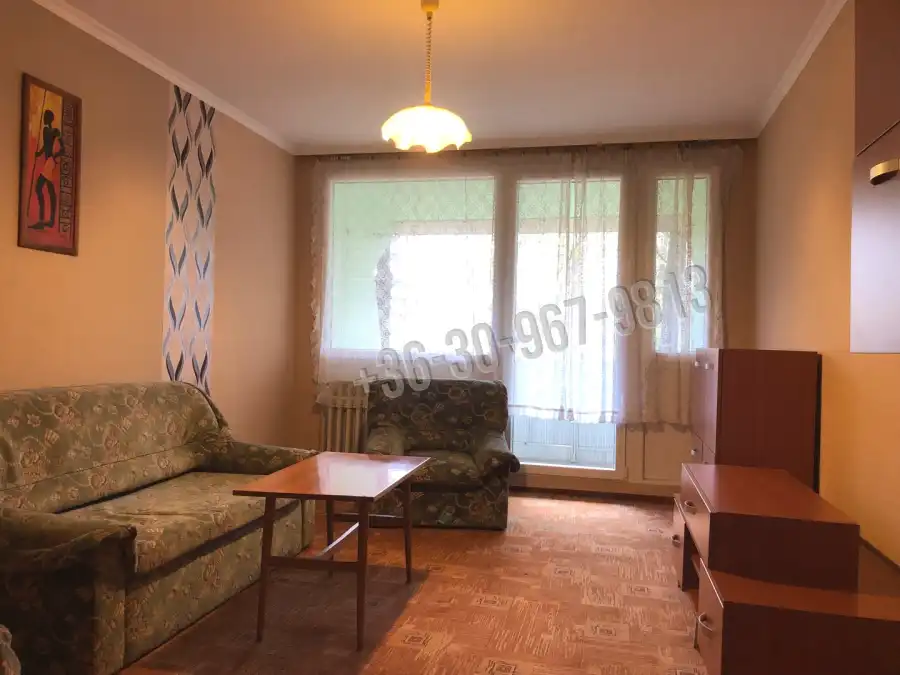 eladó panellakás, Békéscsaba