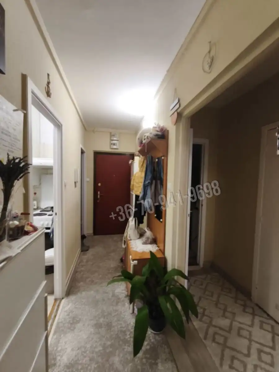 eladó panellakás, Budapest, III. kerület