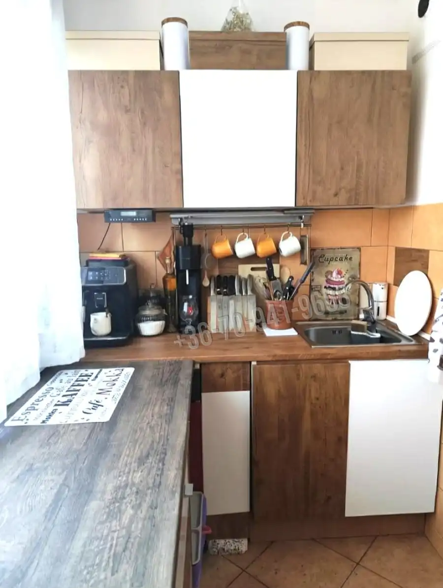 eladó panellakás, Budapest, III. kerület