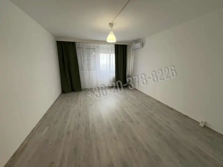 eladó panellakás, Dunaújváros